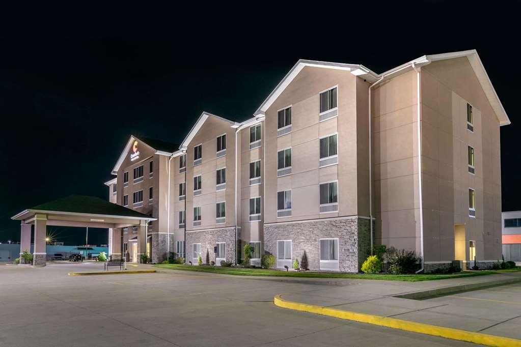Comfort Inn & Suites Marion I-57 Exterior photo