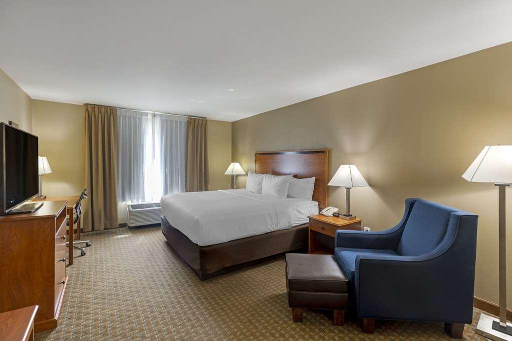 Comfort Inn & Suites Marion I-57 Room photo